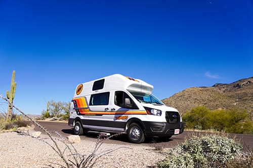 Travellers Autobarn Hi5 image 9