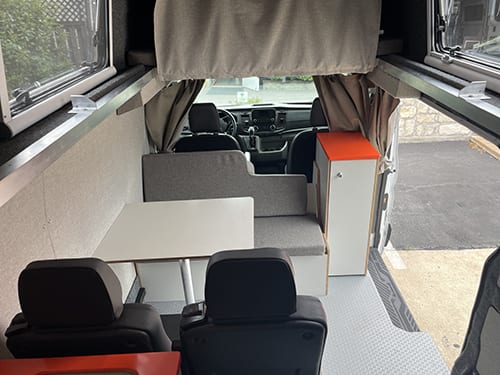Travellers Autobarn Hi5 image 6